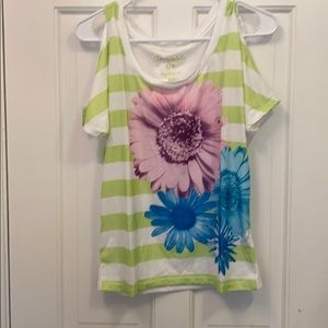 Aeropostale peak shoulder top
